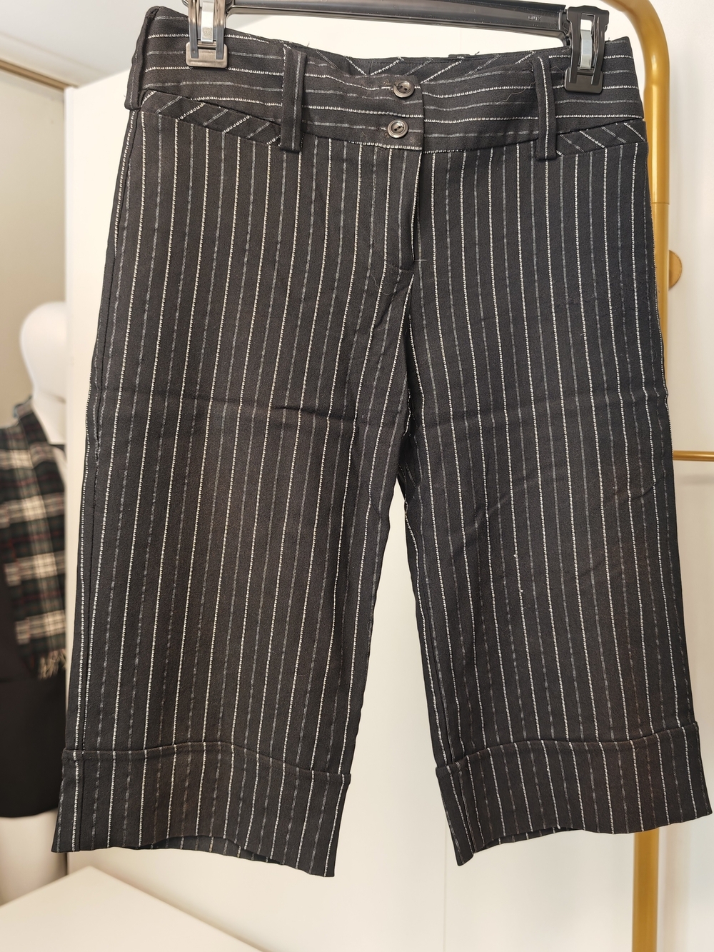 Byer California B.Works Black Pinstripe Cropped Chinos Womens Size 3 00-11P22
